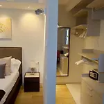 Tiamo Modern Design بيت ضيافة 4*