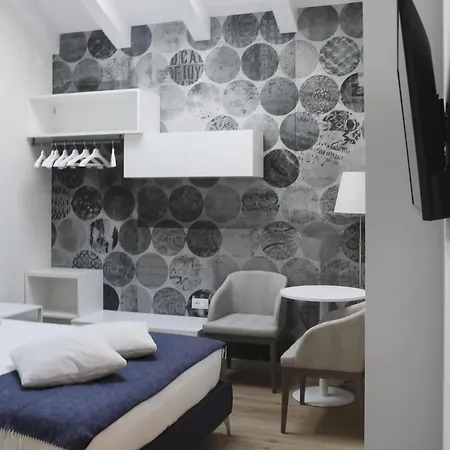 Tiamo Modern Design