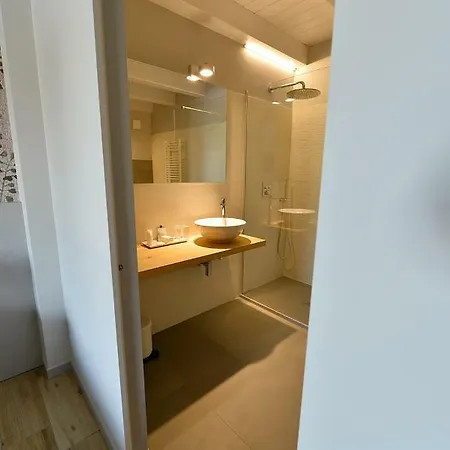 Gasthof Tiamo Modern Design Ronchi Dei Legionari