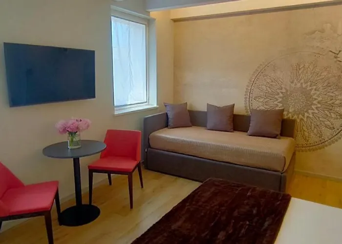 Tiamo Modern Design ゲストハウス 4*