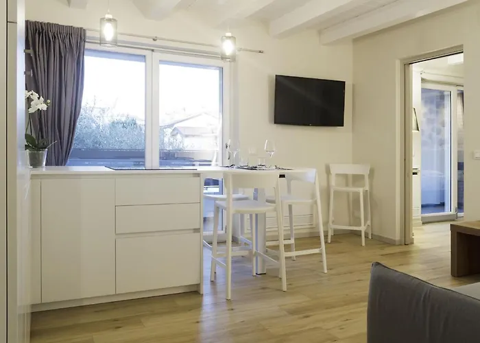 ゲストハウス Tiamo Modern Design ロンキ・デイ・レジョナーリ