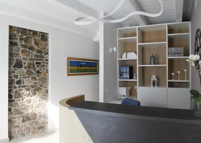 Tiamo Modern Design ゲストハウス ロンキ・デイ・レジョナーリ