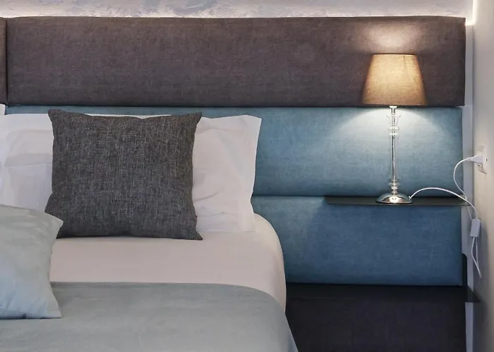 ゲストハウス Tiamo Modern Design 4*