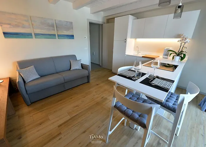 Tiamo Modern Design ゲストハウス