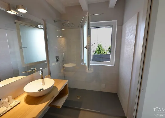 ゲストハウス Tiamo Modern Design ロンキ・デイ・レジョナーリ